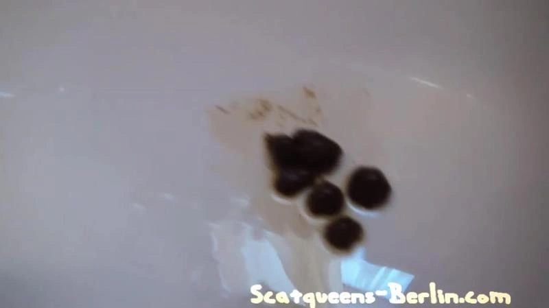 rubber scatqueen shits Thefartbabes [SD/2021]