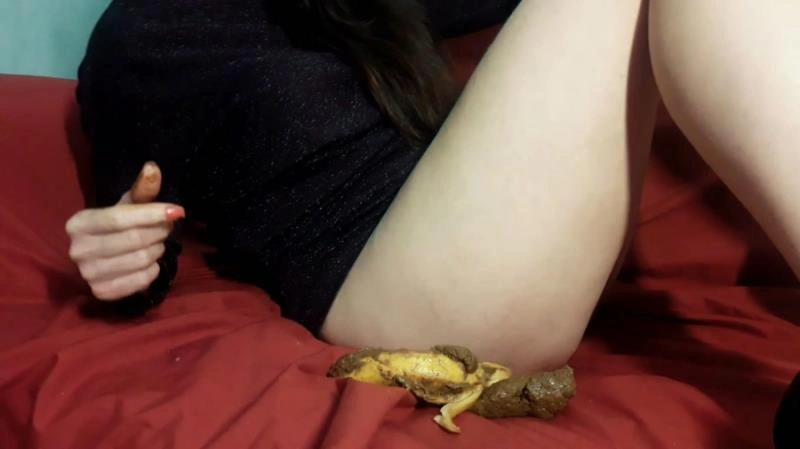 Banana in Chocolate Shit (Scatshop) JessicaKaylina [FullHD/2021]