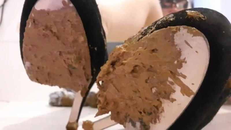 Dirty Shoes Humilation [FullHD/2021]