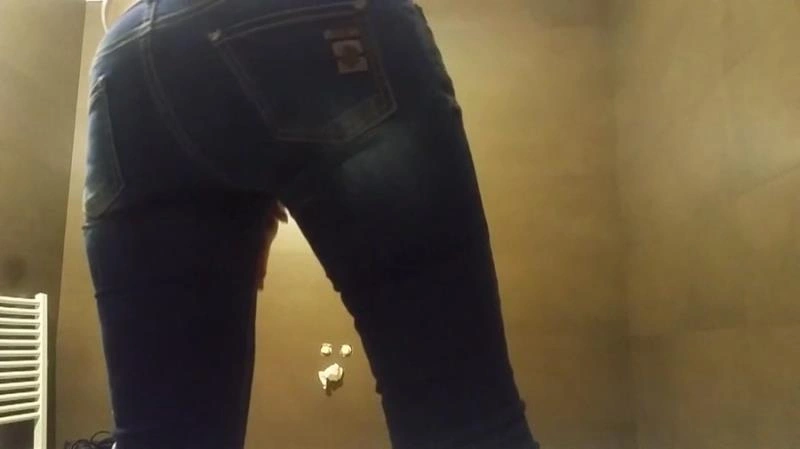 Thefartbabes - Richmond Jeans Shit Puke [FullHD/2021]