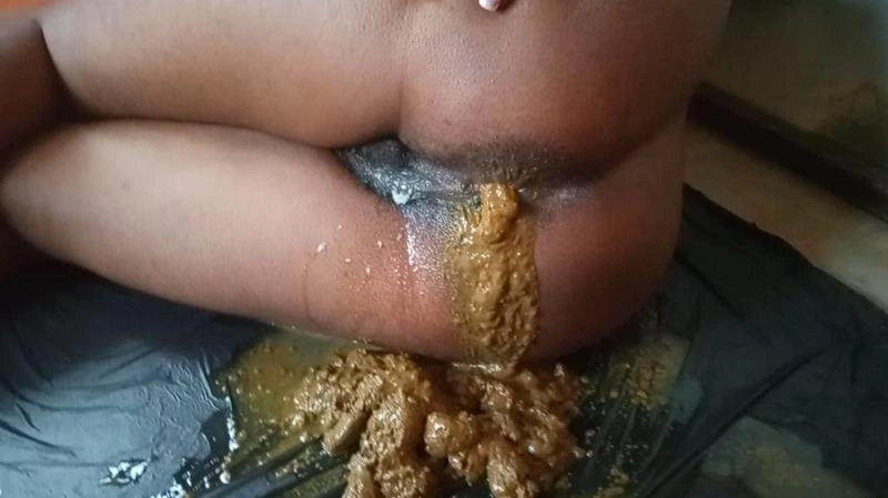 The mess (Scatshop) Ebony_Princess [FullHD/2021]