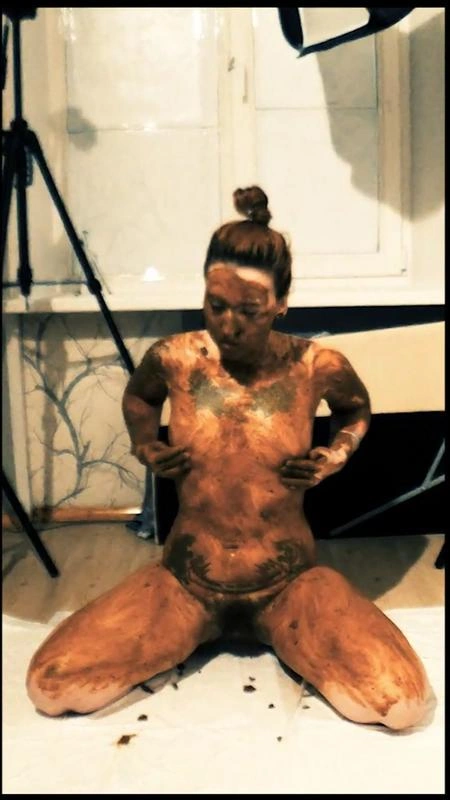 Vertical SSSmearing ALL Body DirtyBetty [FullHD/2021]