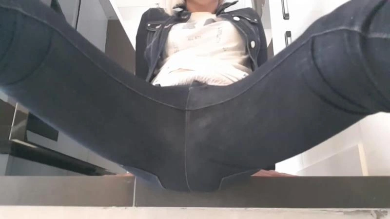 Huge in Satin Panties Thefartbabes [FullHD/2021]