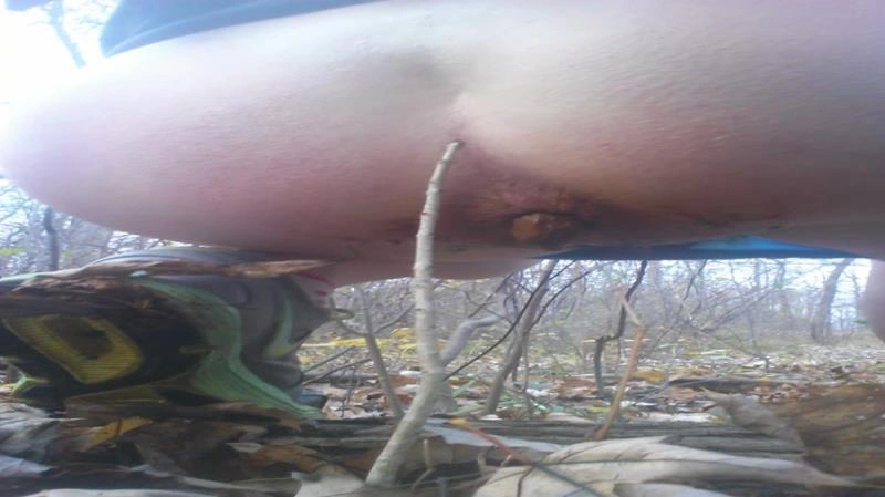 Poo on the run vol 14 - She sharted her spandex HUGE shit JosslynKane [FullHD/2021]