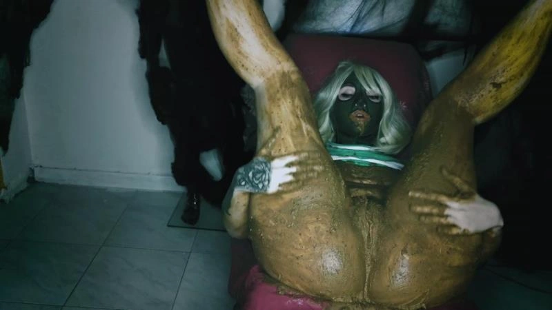 lunatic Girl Hairy Scat Masturbation [UltraHD/4K/2022]