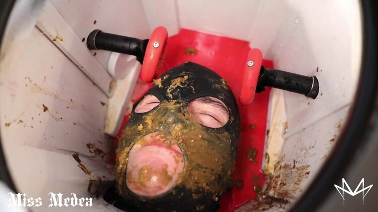 2 Strict Mistresses train a Beginner Toilet Miss Medea [FullHD/2022]