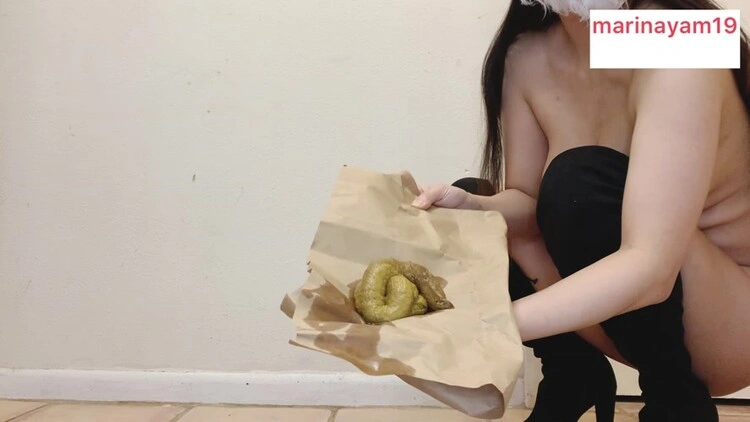 Talkative halloween bunny shits big time Marinayam19 [FullHD/2022]