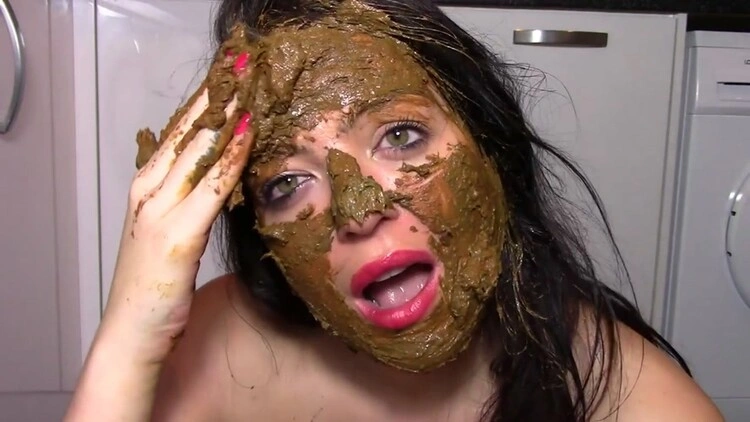 Extreme face smear and cum evamarie88 [FullHD/2022]