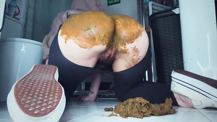 Two INSANE Girl Poop LOADS poop videos xxx DirtyBetty [FullHD/2022]