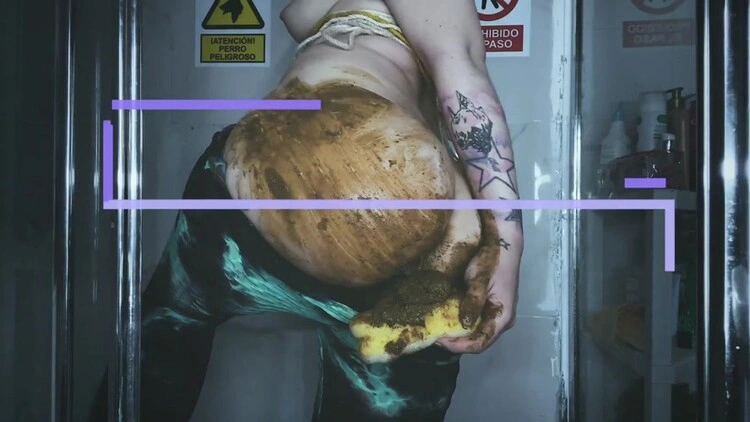 Do you poop in the shower DirtyBetty [FullHD/2022]