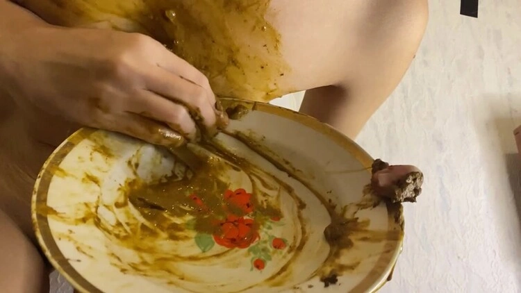 Poop, fuck in mouth and feel sick, smear p00girl [FullHD/2023]