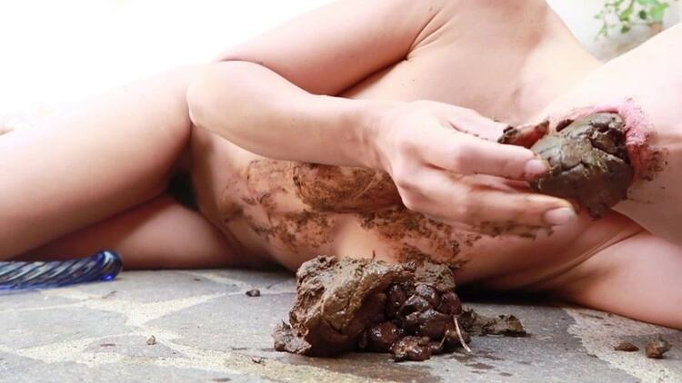 A touch of blue Amethyst [FullHD/2023]