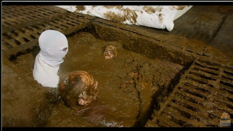 ManureFetish Betty's Manure Party [HD/2023]