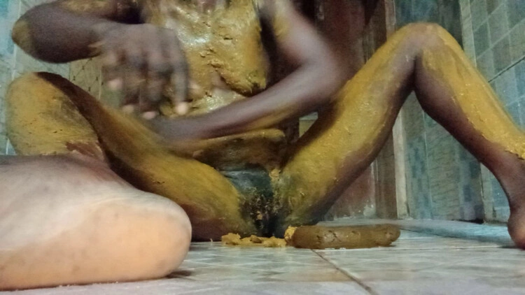 Ebony Monster poop and smearing by Me larry P1 [FullHD/2024]