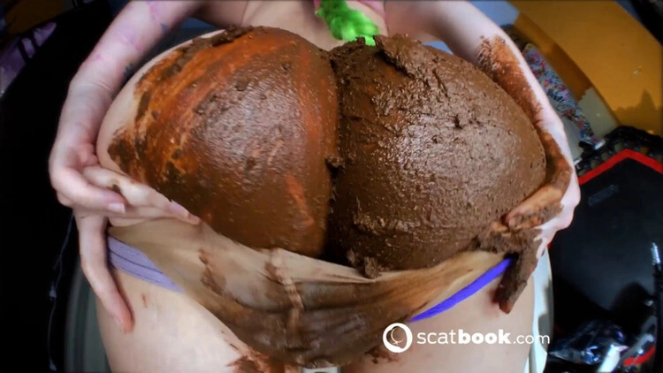 Scatmania Pantyhose With Crazy Stuffing! [FullHD/2024]