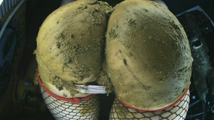 WTF - Scat Fetish- Give Me Two! DirtyBetty [UltraHD/4K/2024]