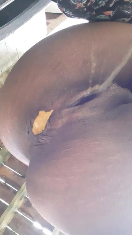 Outdoor Ebony Pee nad Shitting P1 [UltraHD/2K/2025]