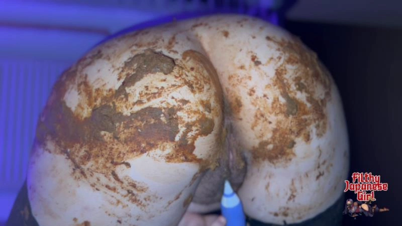 Squat sexy poo CherryPie [UltraHD/4K/2025]