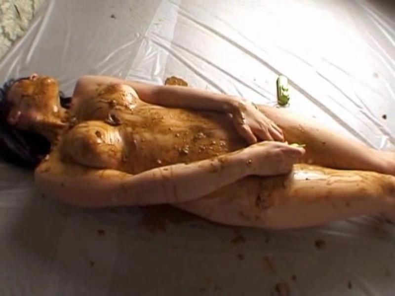 Fetidistrojp – Eating & Smearing Her Own Shit! [SD/2025]