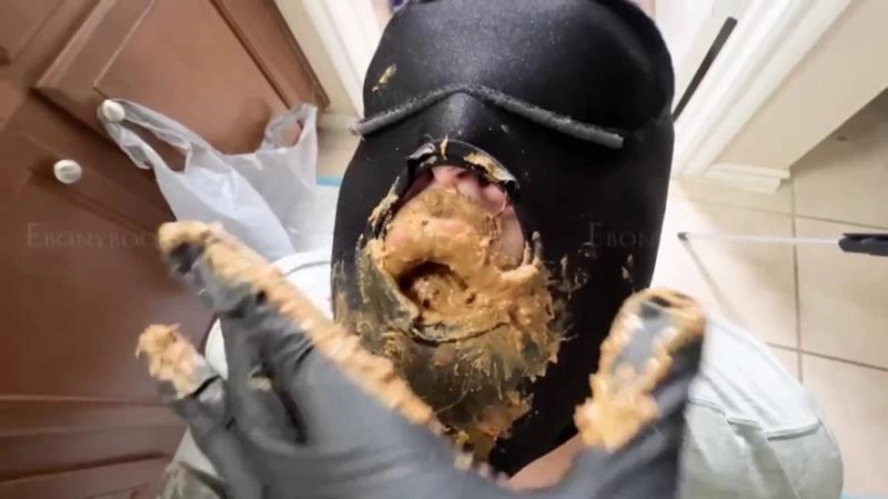 Ebony BBW Ass feeds the slave shit. P1 [HD/2025]