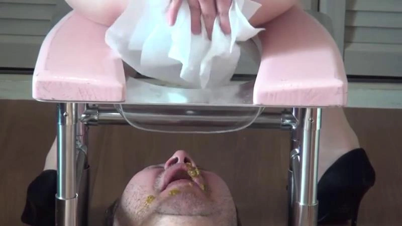 Japanese mistress on humiliation chair for toilet slave. P1 [SD/2025]