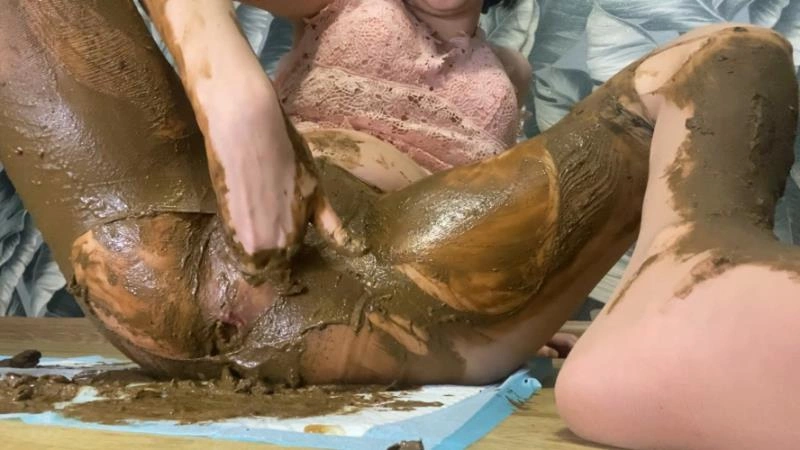 Extreme juicy shit diarrhea in nylons P1 [FullHD/2025]