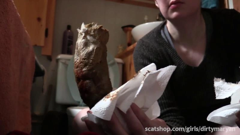 Pooping thick log at my in laws place DirtyMaryan [FullHD/2025]