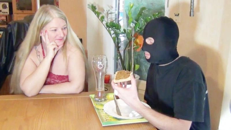 Rosellas chocolate cream bread spread for slave RosellaExtrem [HD/2025]