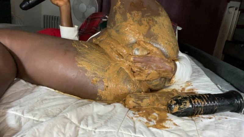 DISGUSTING EBONY SCAT ORGASMS Smutty Luce [HD/2025]