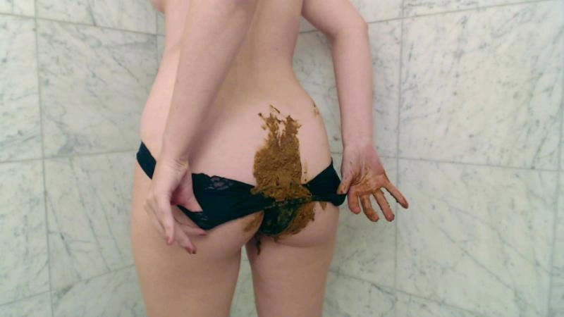 CassieScat – Shit Oozing in Panties, Smearing it Around [FullHD/2025]