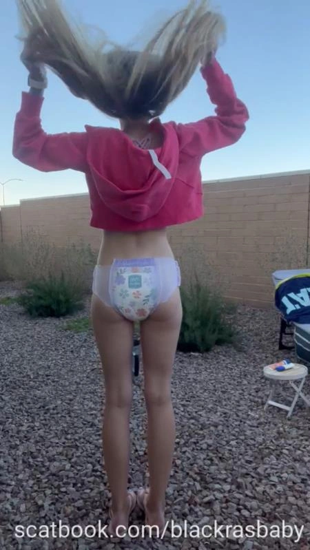 Outdoor Pullup Filling. P1 Blackrasbaby [SD/2025]