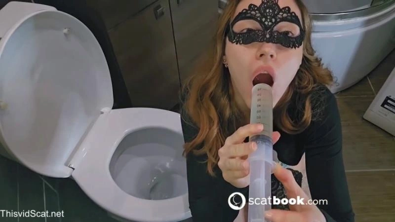 Masked Girl Miss Juicy Gulps Down Her Own Pee in a Long Piss Drinking Session. P1 [HD/2026]